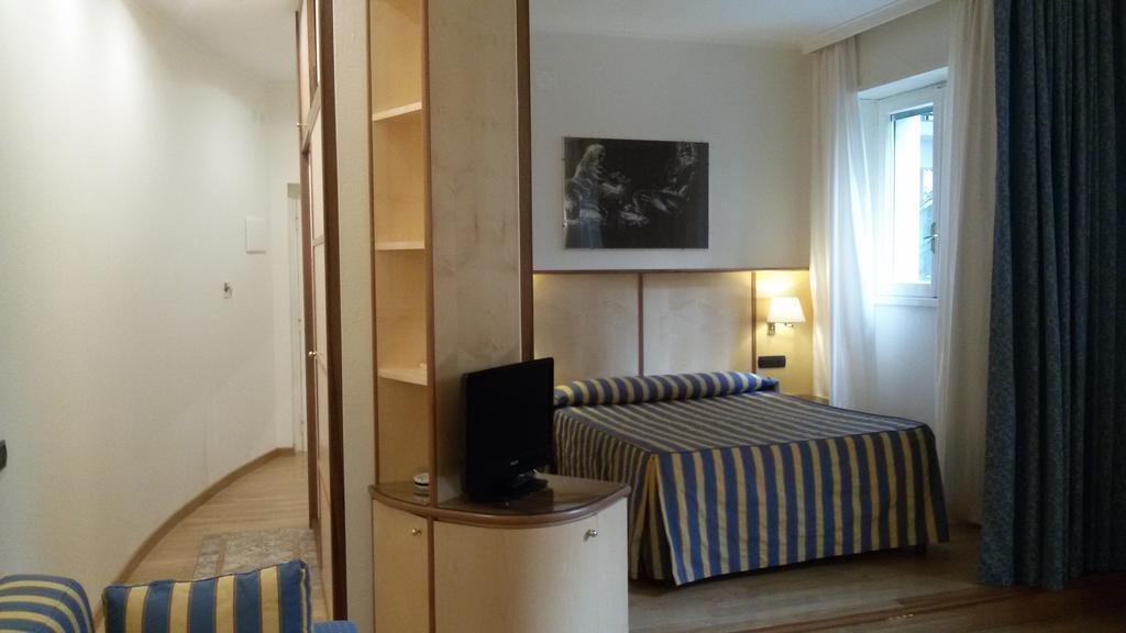 Residence Prati Roma Esterno foto